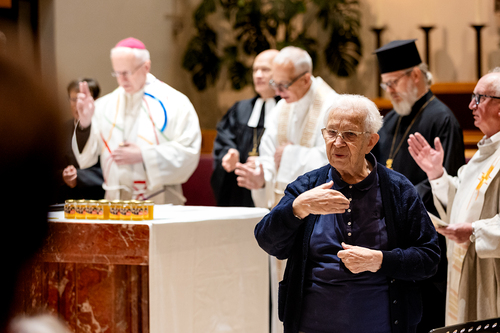 20. ÖKUMENISCHER GOTTESDIENST für Menschen mit und ohne Behinderungen / Erzdiözese Wien/ Schönlaub 20. ÖKUMENISCHER GOTTESDIENST für Menschen mit und ohne Behinderungen