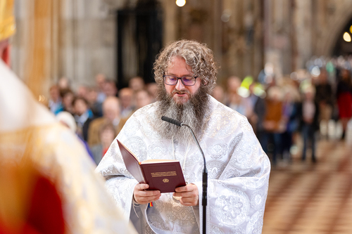 Priesterweihe Byzantinischer Ritus im Stephansdom / Erzdiözese Wien/ Schönlaub