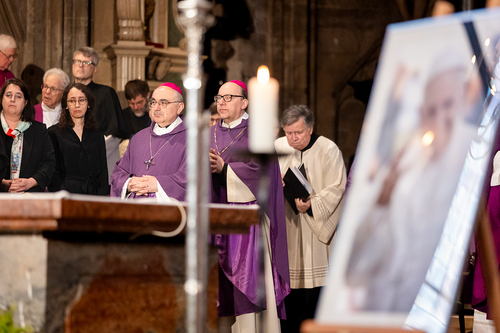 Stephansdom: Österreich nahm Abschied von Papst Franziskus