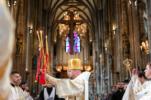 Priesterweihe Byzantinischer Ritus im Stephansdom / Erzdiözese Wien/ Schönlaub
