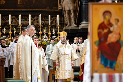 Priesterweihe Byzantinischer Ritus im Stephansdom / Erzdiözese Wien/ Schönlaub