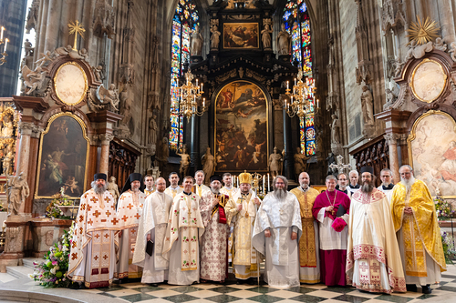 Priesterweihe Byzantinischer Ritus im Stephansdom / Erzdiözese Wien/ Schönlaub