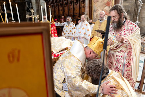 Priesterweihe Byzantinischer Ritus im Stephansdom / Erzdiözese Wien/ Schönlaub