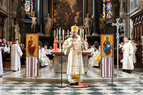 Priesterweihe Byzantinischer Ritus im Stephansdom / Erzdiözese Wien/ Schönlaub