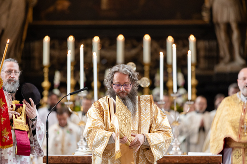 Priesterweihe Byzantinischer Ritus im Stephansdom / Erzdiözese Wien/ Schönlaub