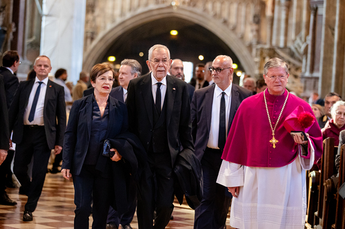 Stephansdom: Österreich nahm Abschied von Papst Franziskus